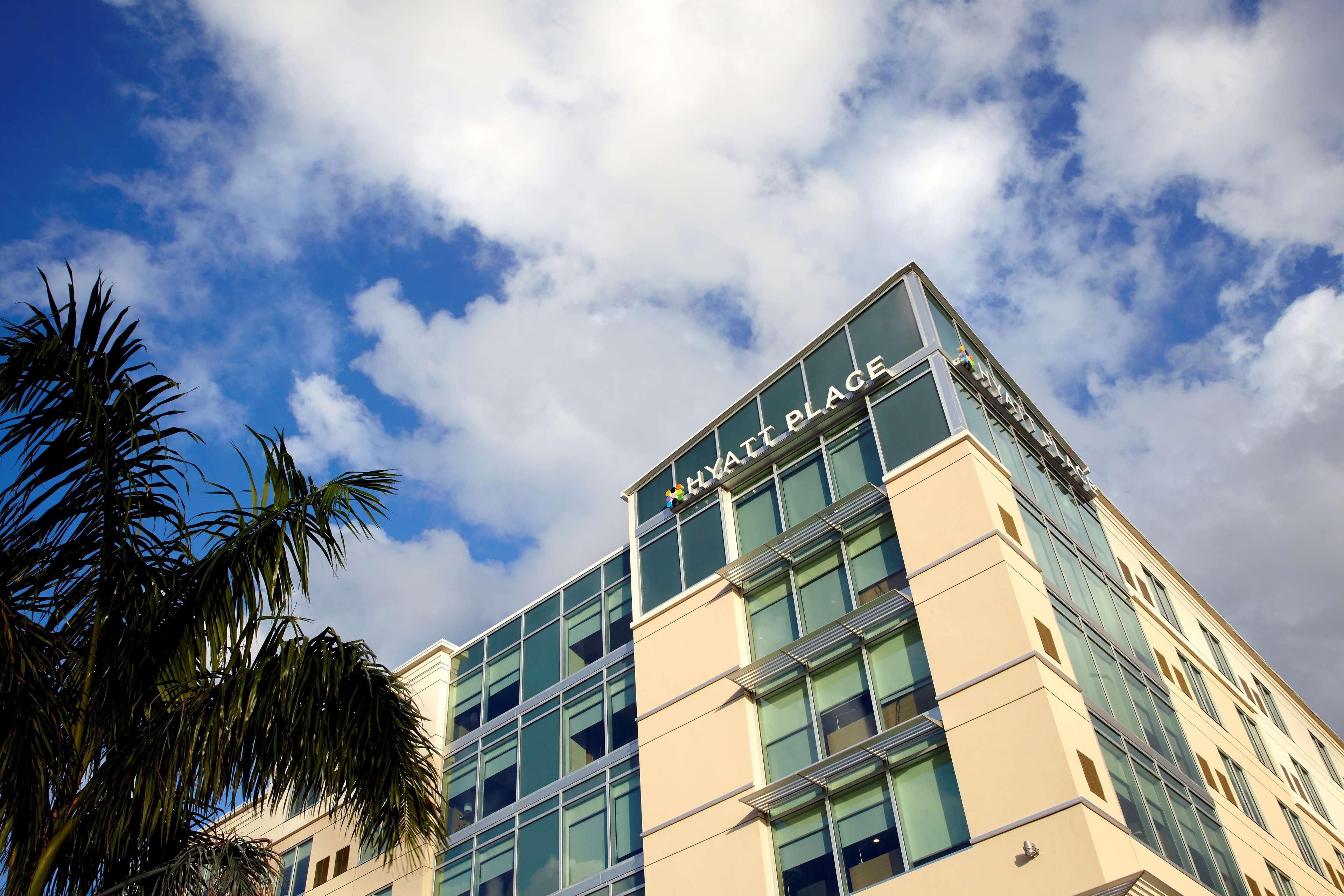Hyatt Place Miami Airport East Miami Springs Bagian luar foto
